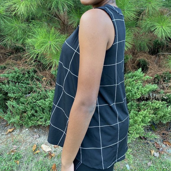 NWT Alfani Black Striped Tank Blouse - Picture 2 of 3